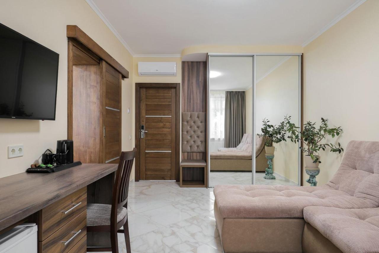 Borys Hotel Boryspil Airport Ngoại thất bức ảnh
