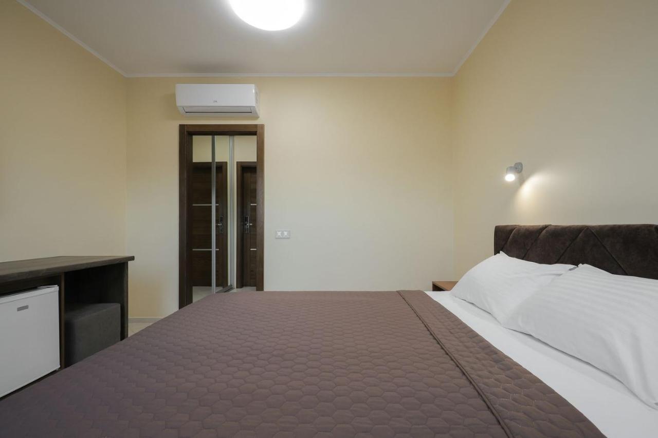 Borys Hotel Boryspil Airport Ngoại thất bức ảnh
