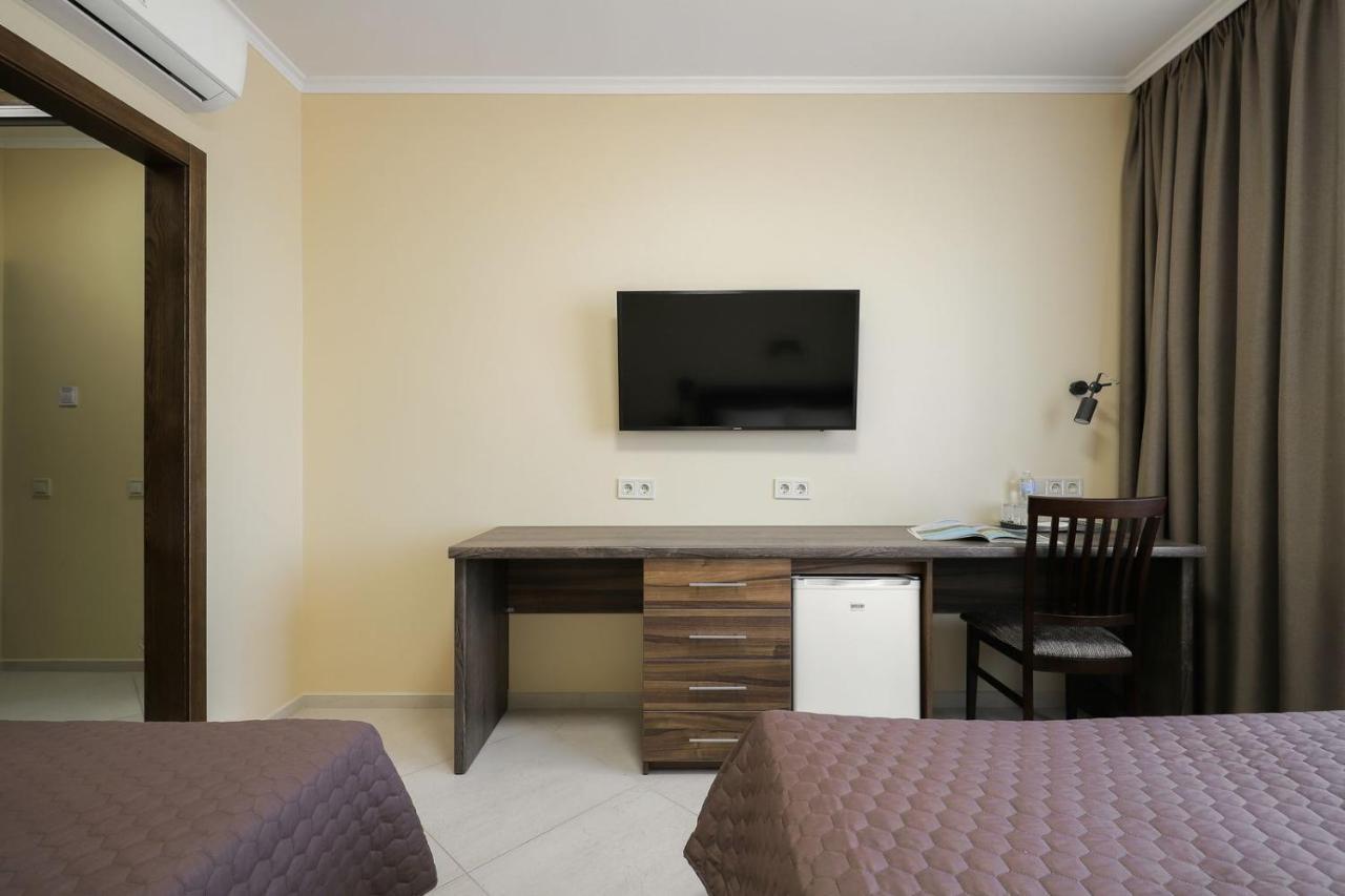 Borys Hotel Boryspil Airport Ngoại thất bức ảnh